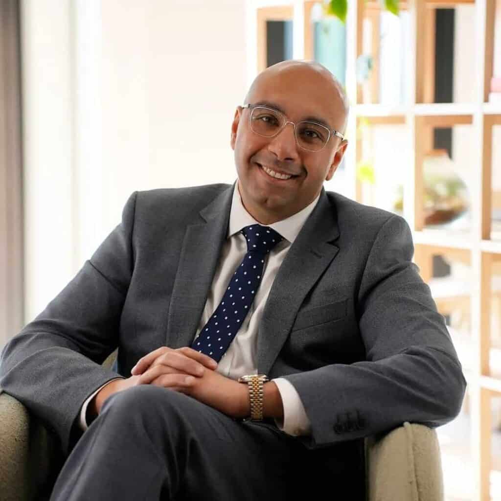 Dr-Aziz-Elgindi-of-Harley-Street-Hair-Transplant-Clinics-Leeds